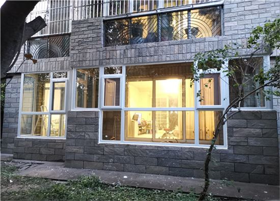 通風(fēng)窗_陜西陽(yáng)光房?jī)r(jià)格_西安斷橋門定制